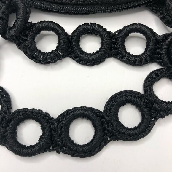 20’s Inspo Flapper Round Crochet Hand Beaded Purse - Picture 4 of 8